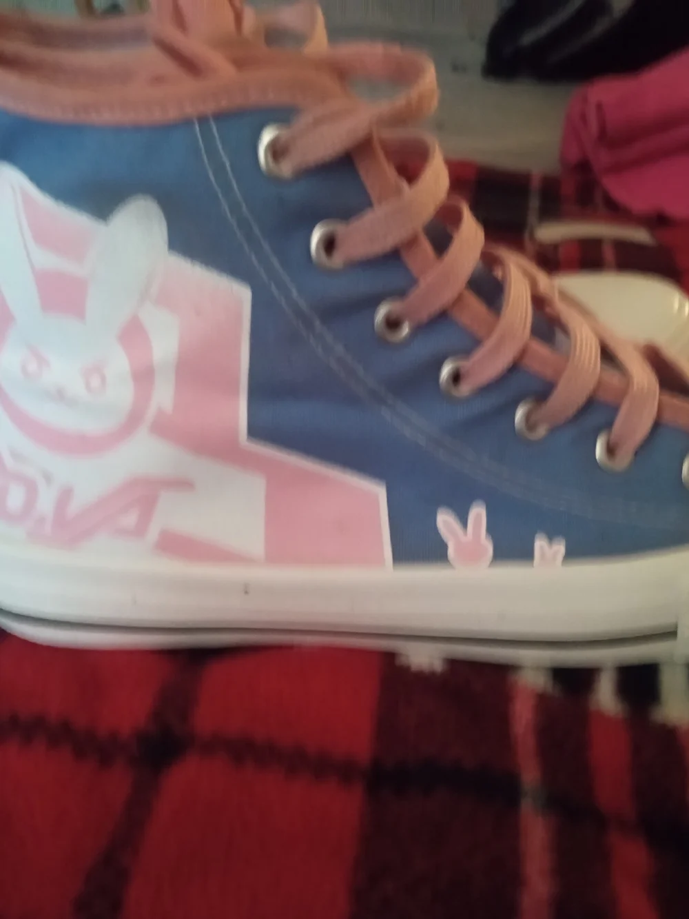 Converse High-Top Sneakers in Blue and Pink